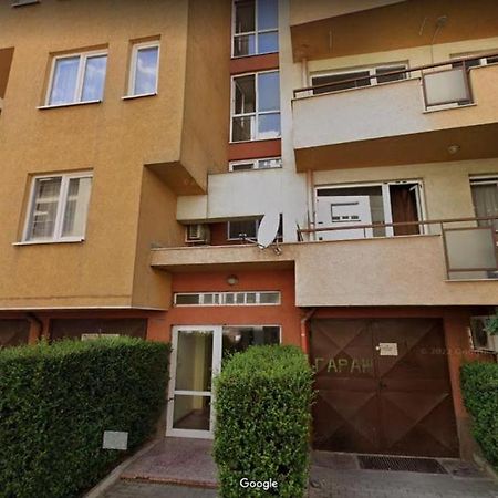 Modern Apartment Sofia Center المظهر الخارجي الصورة