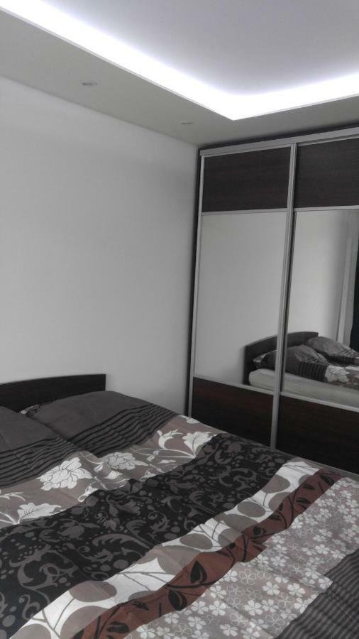 Modern Apartment Sofia Center المظهر الخارجي الصورة