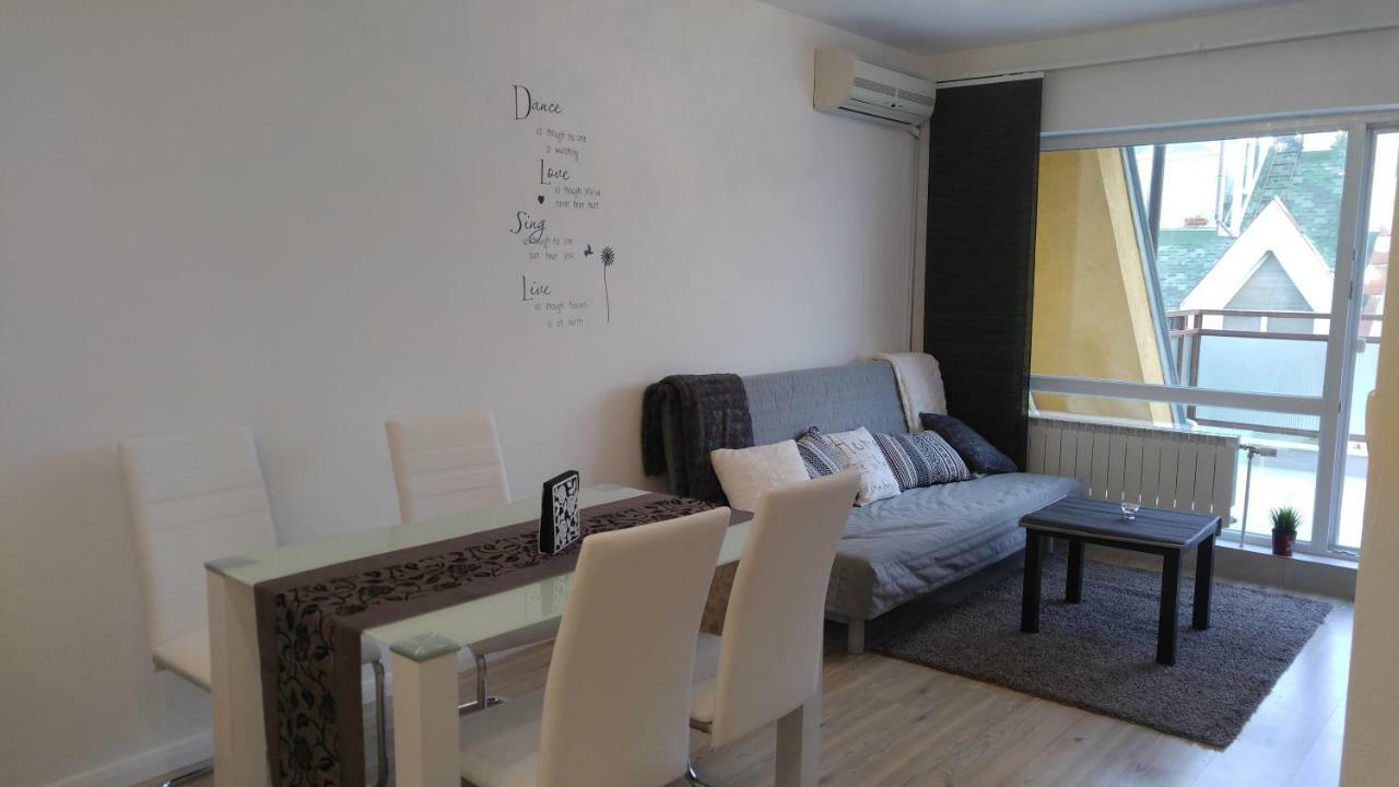 Modern Apartment Sofia Center المظهر الخارجي الصورة