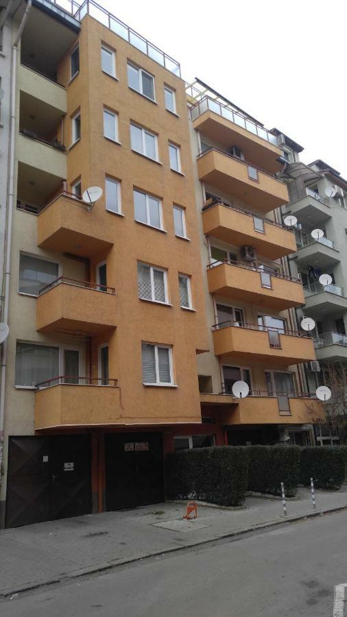 Modern Apartment Sofia Center المظهر الخارجي الصورة