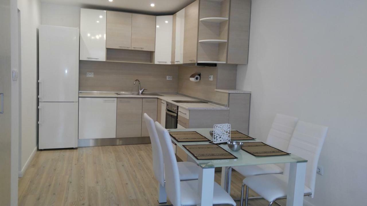Modern Apartment Sofia Center المظهر الخارجي الصورة