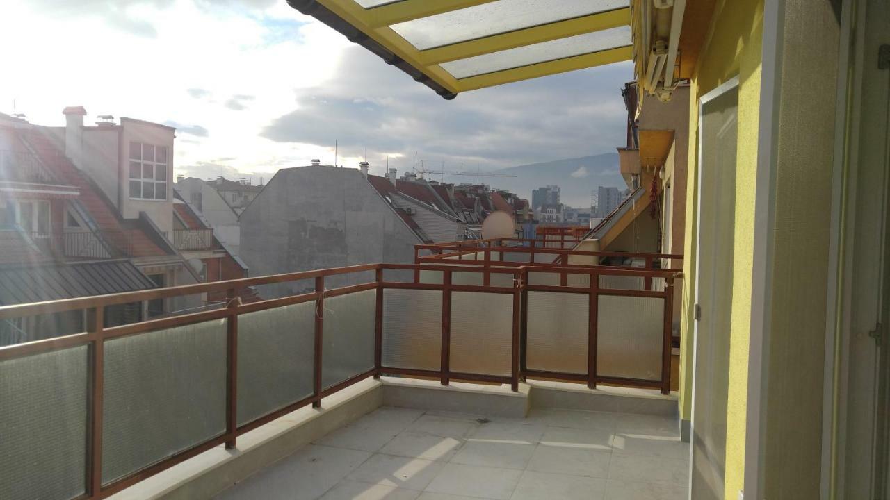 Modern Apartment Sofia Center المظهر الخارجي الصورة